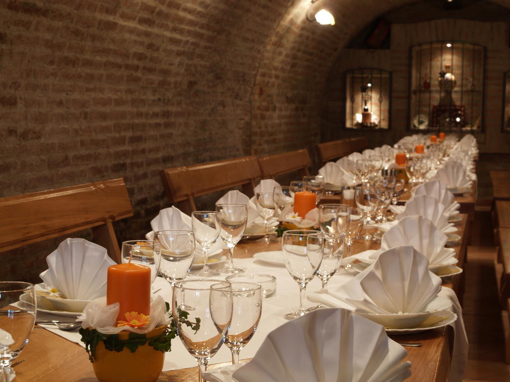 Podrumi Kolar "Suza Baranje" Kneževi Vinogradi Exteriér fotografie